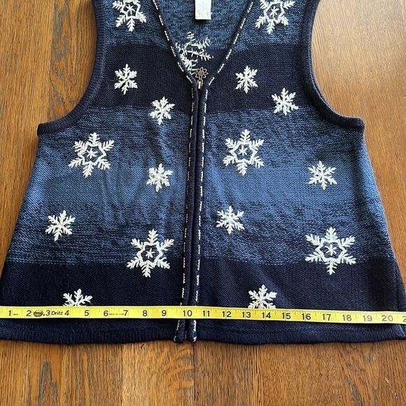 Christopher & Banks Hand Embroidered Wool Blend Vest Size S - Picture 10 of 10
